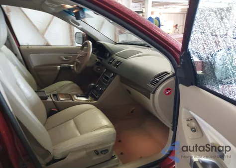 2011 Volvo Xc90 3.2 z USA, uszkodzony, nr VIN YV4952CY0B1583105